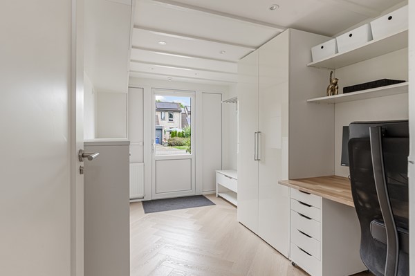 Medium property photo - Amaryllishof 23, 1338 LH Almere